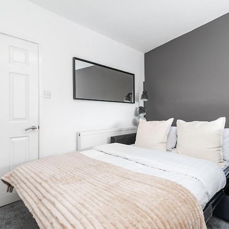 Stylish Studio Apt In Leeds Лидс Экстерьер фото